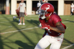 Alabama defensive back Eli Ricks (7) runs a drill during Practice at Thomas-Drew Practice Fields in Tuscaloosa, AL on Tuesday, Nov 8, 2022.