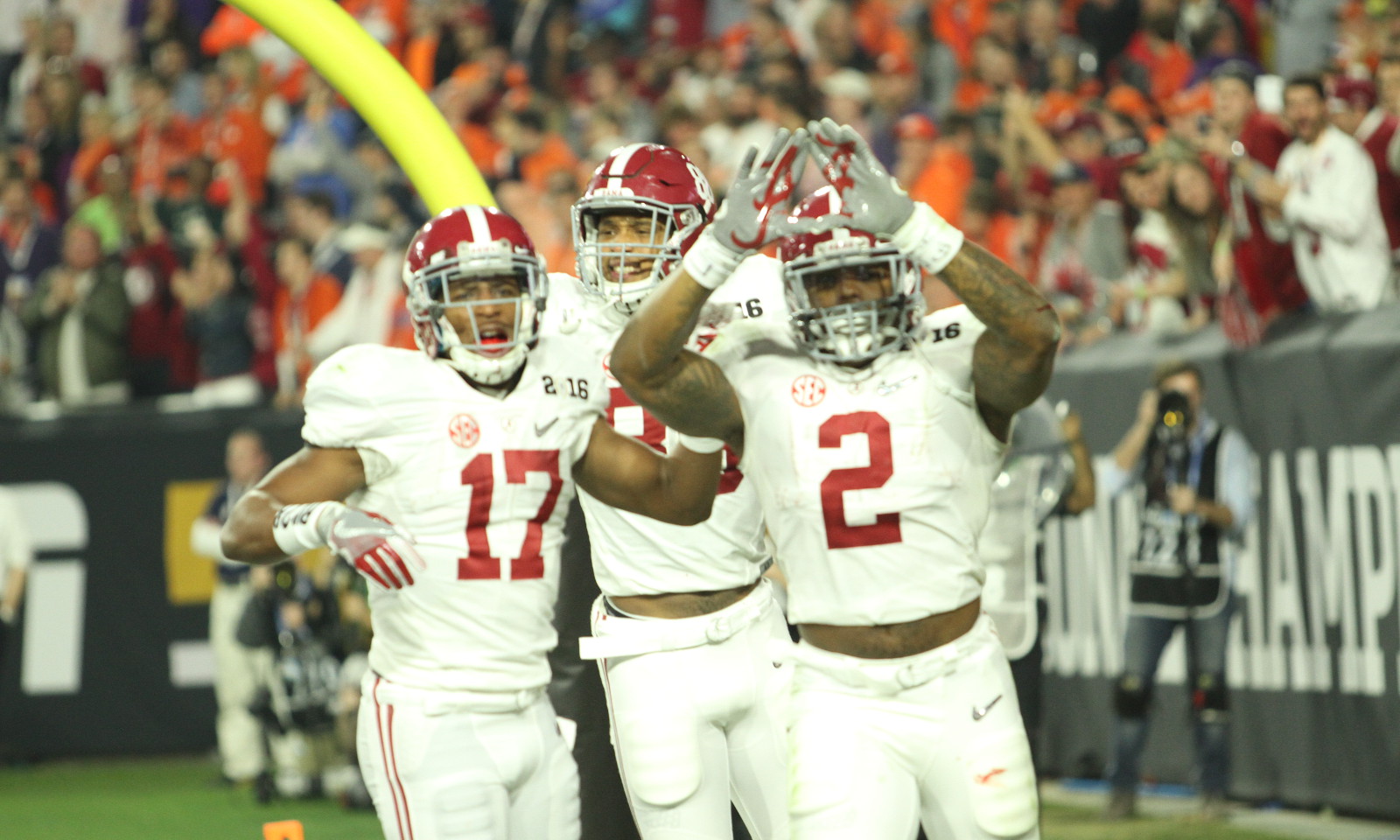 Alabama football's Derrick Henry should win Heisman - Sports Illustrated