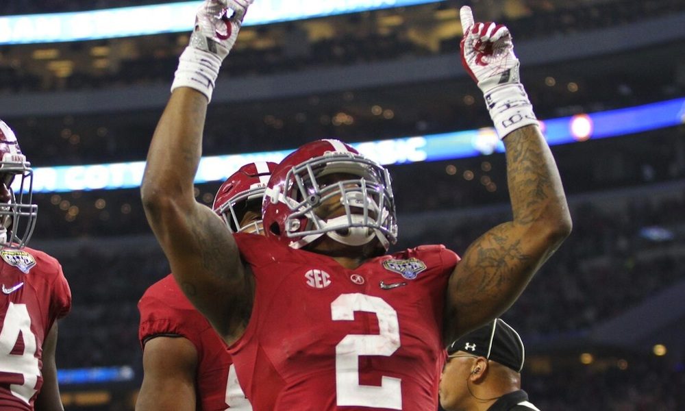 Derrick Henry celebrates a rushing TD versus Michigan State in 2015 Cotton Bowl