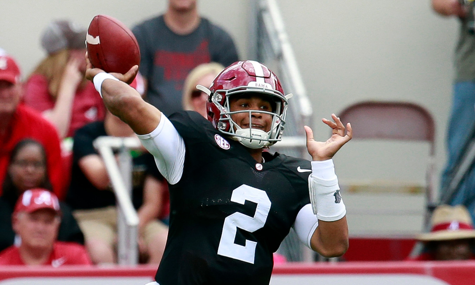 Ex-Channelview QB Hurts gets jump on Alabama career