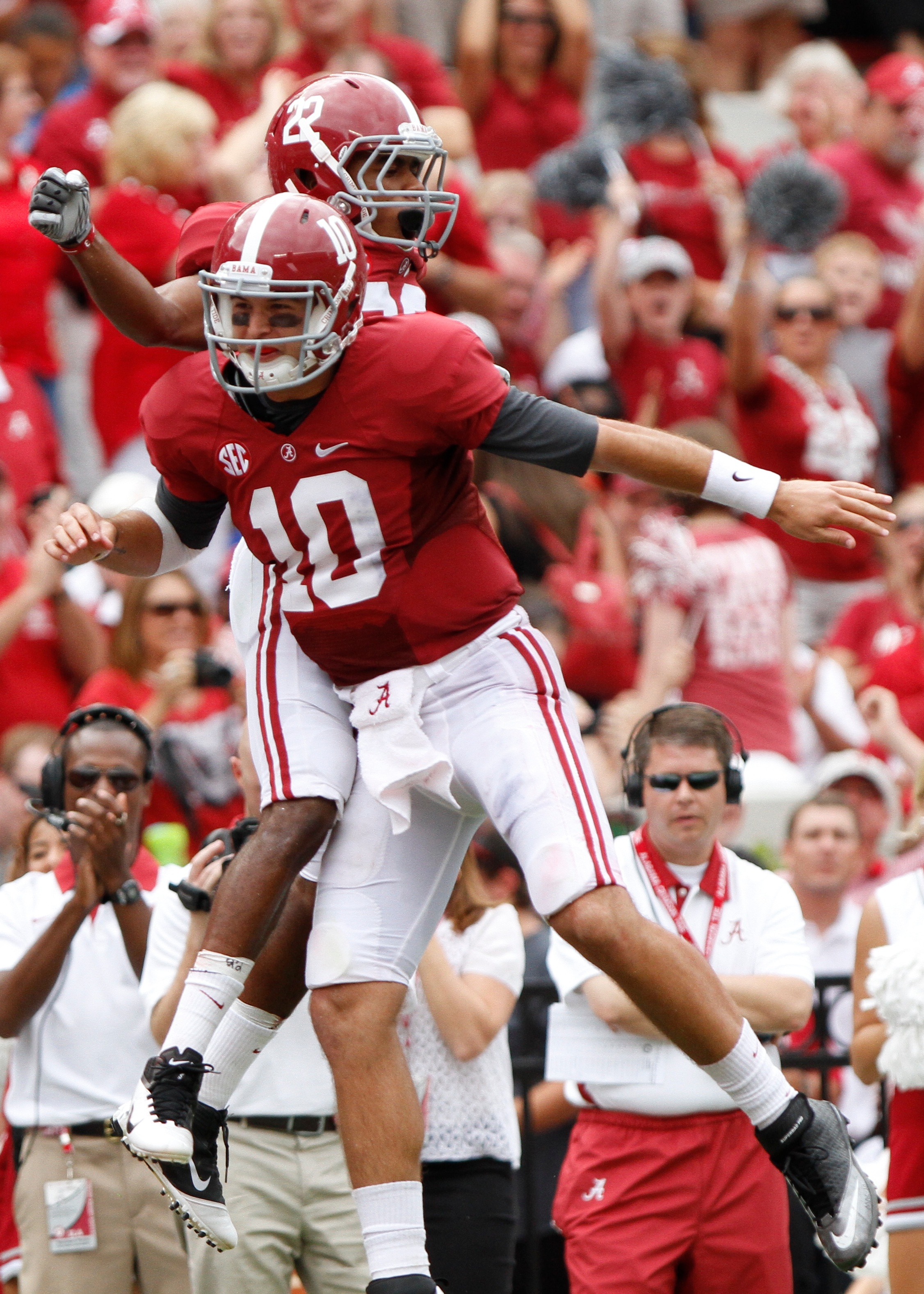 Ex-Alabama quarterback AJ McCarron injured in preseason game