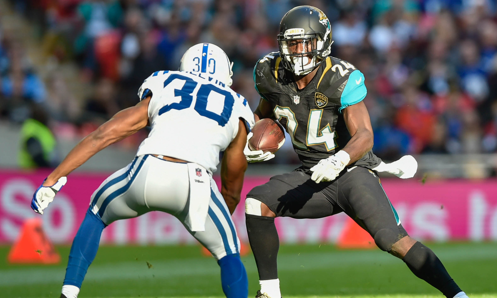 Jaguars get first win, 30-27 over Colts