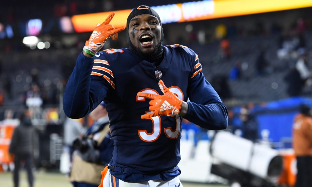 DB Eddie Jackson helps Bears clinch NFC North title