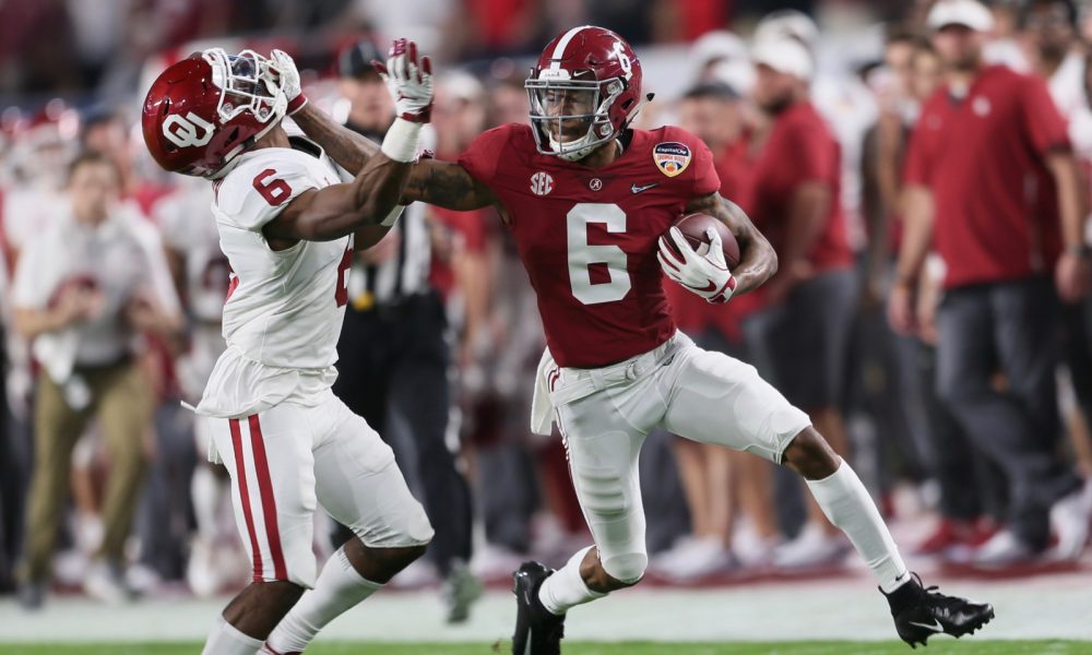 DeVonta Smith with the ball versus Oklahoma in 2018 CFP semifinal game