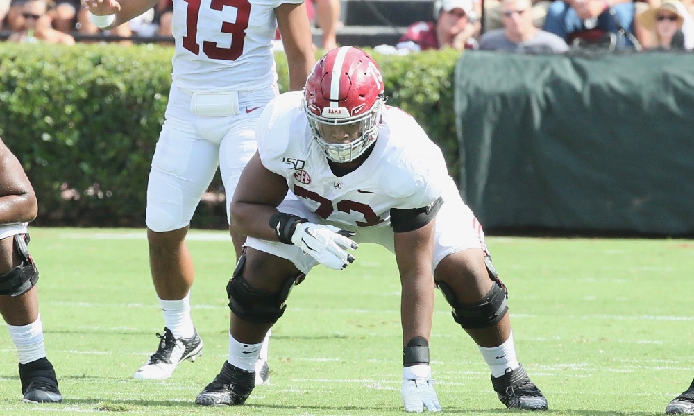 offensive lineman stance