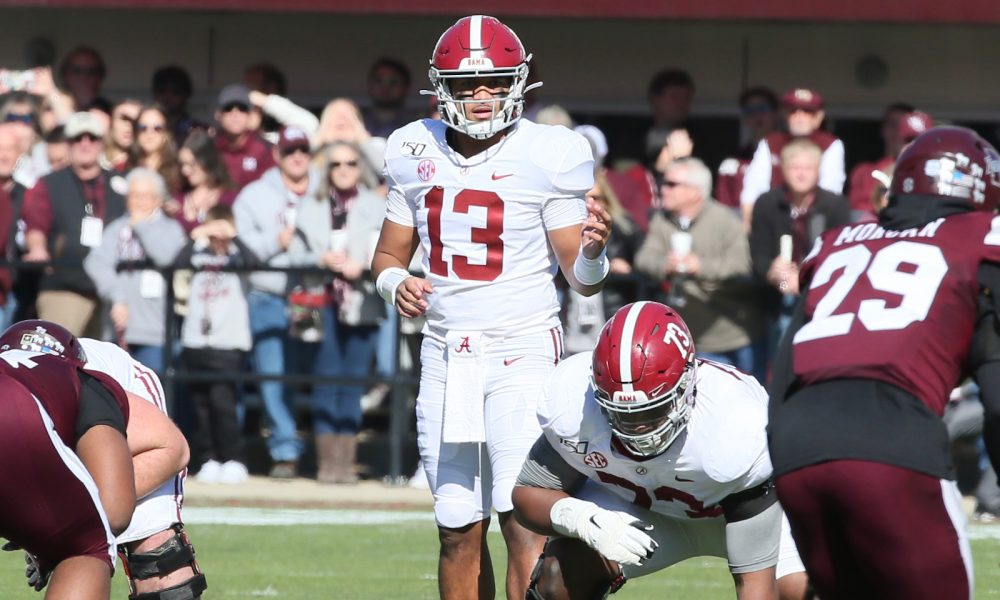 Evan Neal in his stance at left guard in 2019 versus Mississippi State