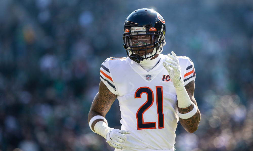 Ha Ha Clinton-Dix going through warmups for Chicago Bears before 2019 matchup against Philadelphia Eagles