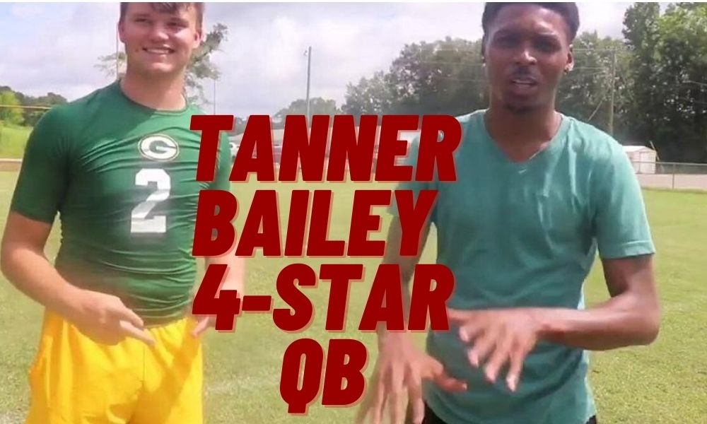 Tanner Bailey standing alonsgide Justin Smit