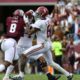 DeVonta Smith catches pass against Texas A&M
