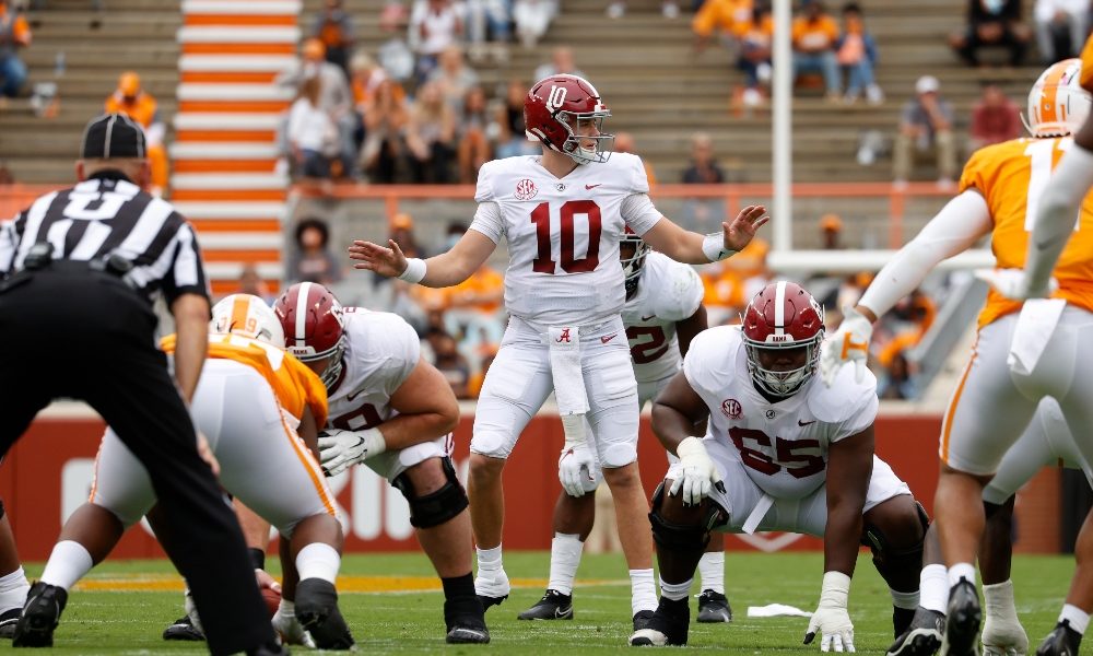 Mac Jones signals the offense against Tennessee