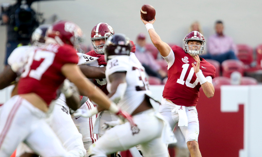 Mac Jones throws a pass versus Texas A&M