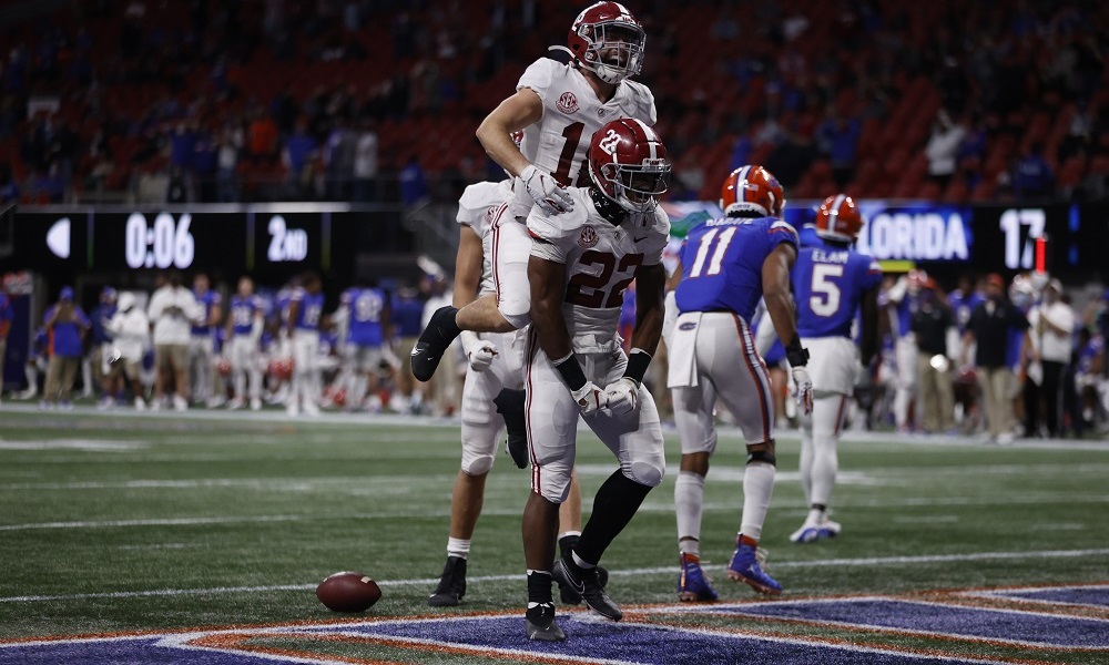 Najee Harris celebrates touchdown for Alabama versus Florida in 2020 SEC title game