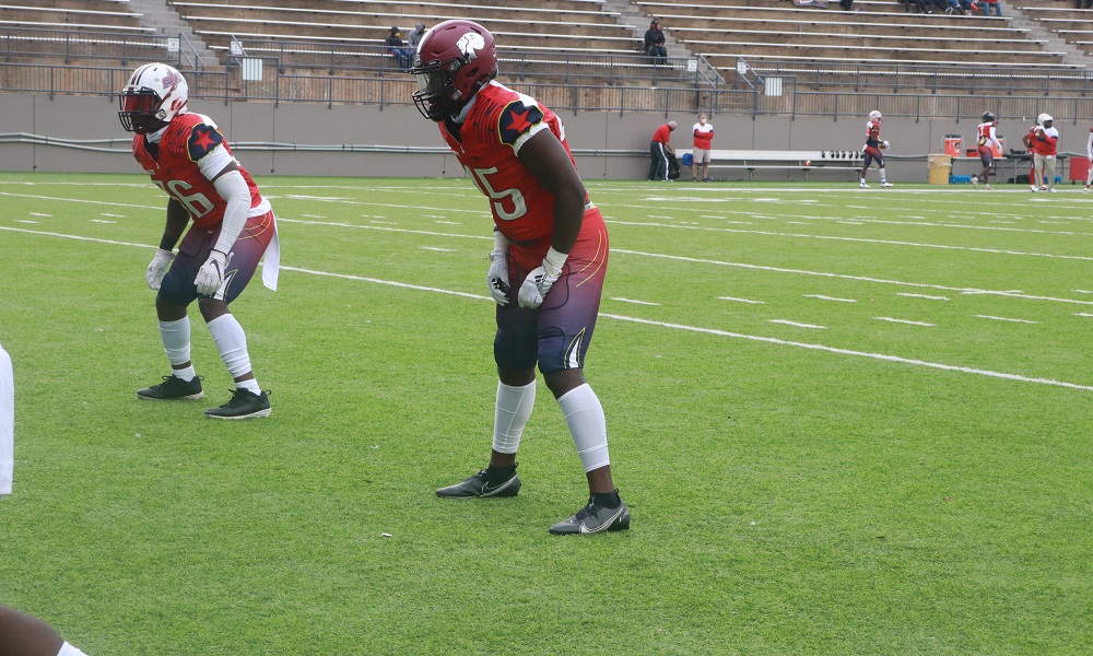 Alabama 4-Star LB signee Ian Jackson warms up for Alabama-Mississippi All-Star Game