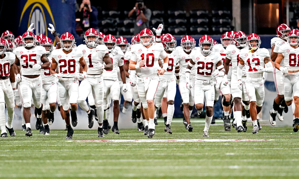 Mac Jones leads Alabama on the field for SEC Championship Game versus Florida