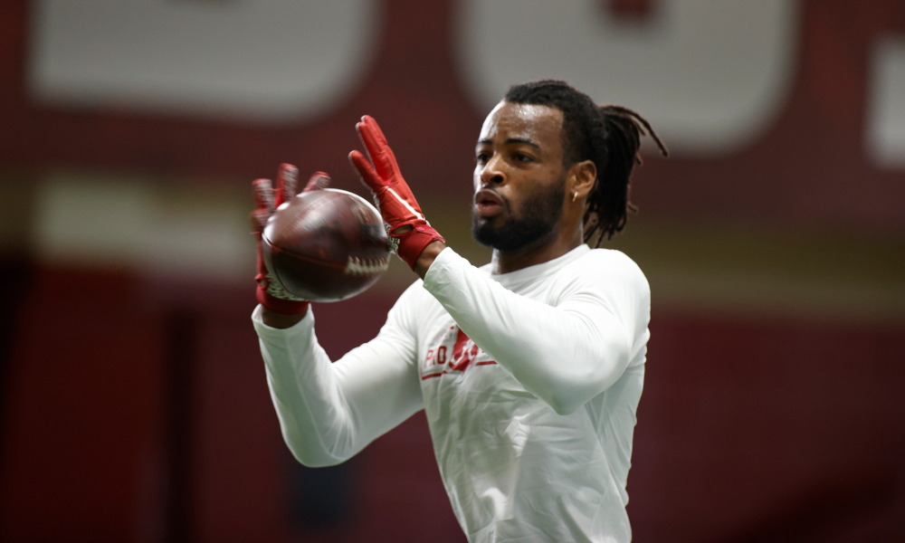 Najee Harris catches a pass at Alabama's Pro Day