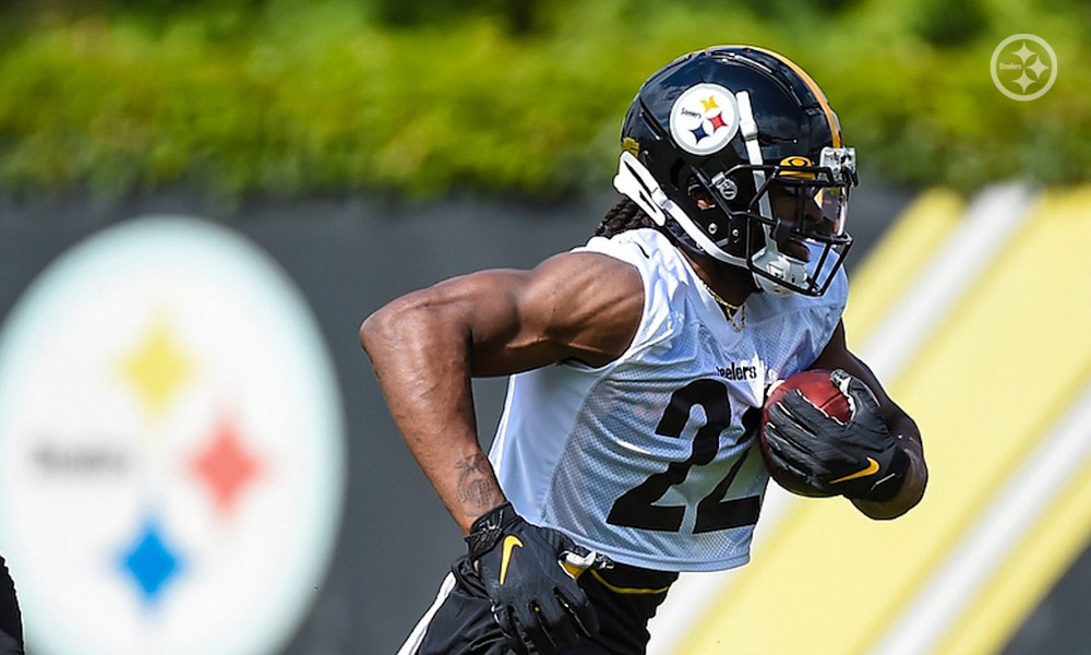 Najee Harris has looked impressive at rookie minicamp for the Steelers