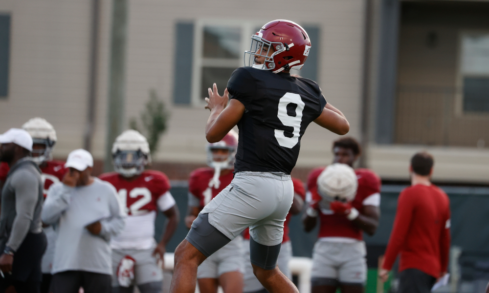 Bryce Young attempts a throw at Alabama fall practice
