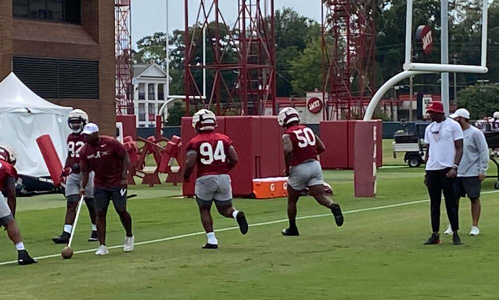 DJ Dale and Tim Smith go through drills as practice