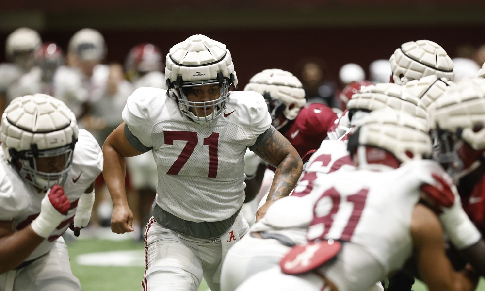 Darrian Dalcourt in O-Line drills for Alabama in preparing for Miami