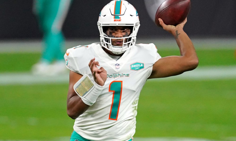 Are Dolphins moving off Tua Tagovailoa to acquire Deshaun Watson?