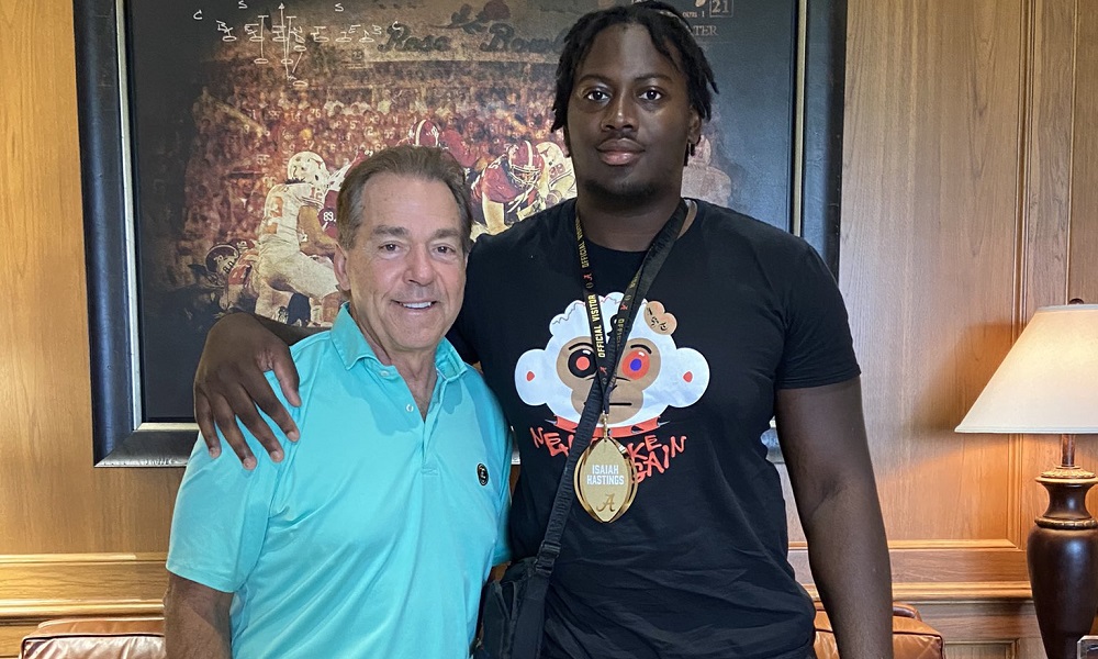 Isaiah Hastings takes picture with Nick Saban during Alabama visit