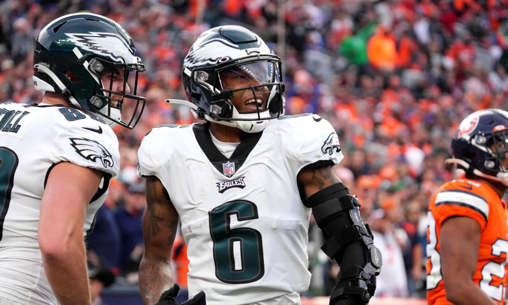 DeVonta Smith (#6) celebrates touchdown catch for Eagles versus Broncos