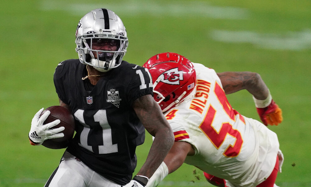 Henry Ruggs breaks a tackle against the Chiefs