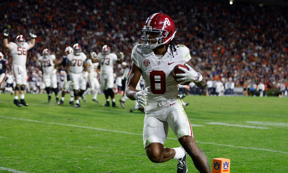 John Metchie scores the game winning touchdown vs Auburn