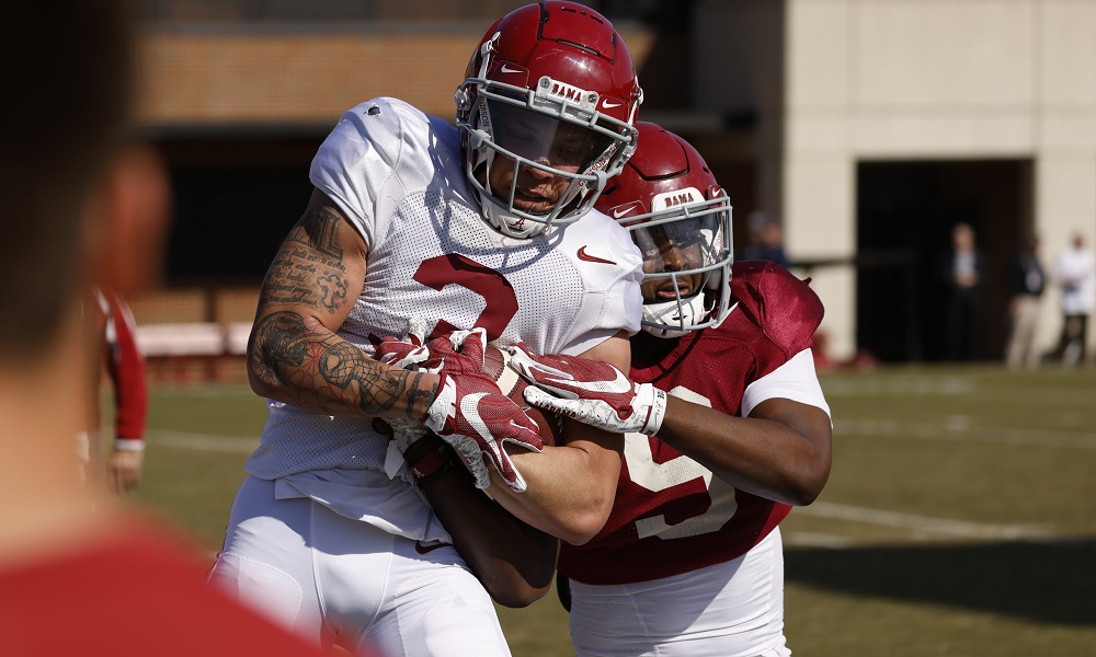 Alabama receiver Jermaine Burton (#3) makes a catch in 2022 Spring Football Practice