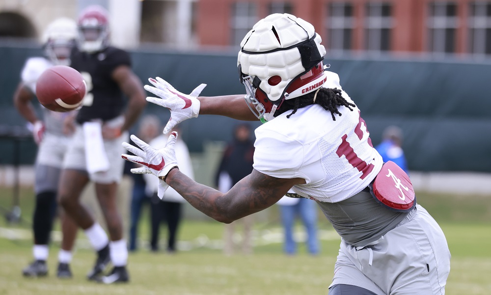 Alabama RB Jahmyr Gibbs (#1) catching a pass in 2022 Spring Football Practice