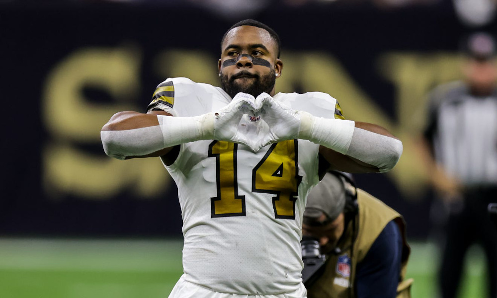 Mark Ingram (#14) during his introduction for the New Orleans Saints prior to 2021 matchup against Tampa Bay Buccaneers