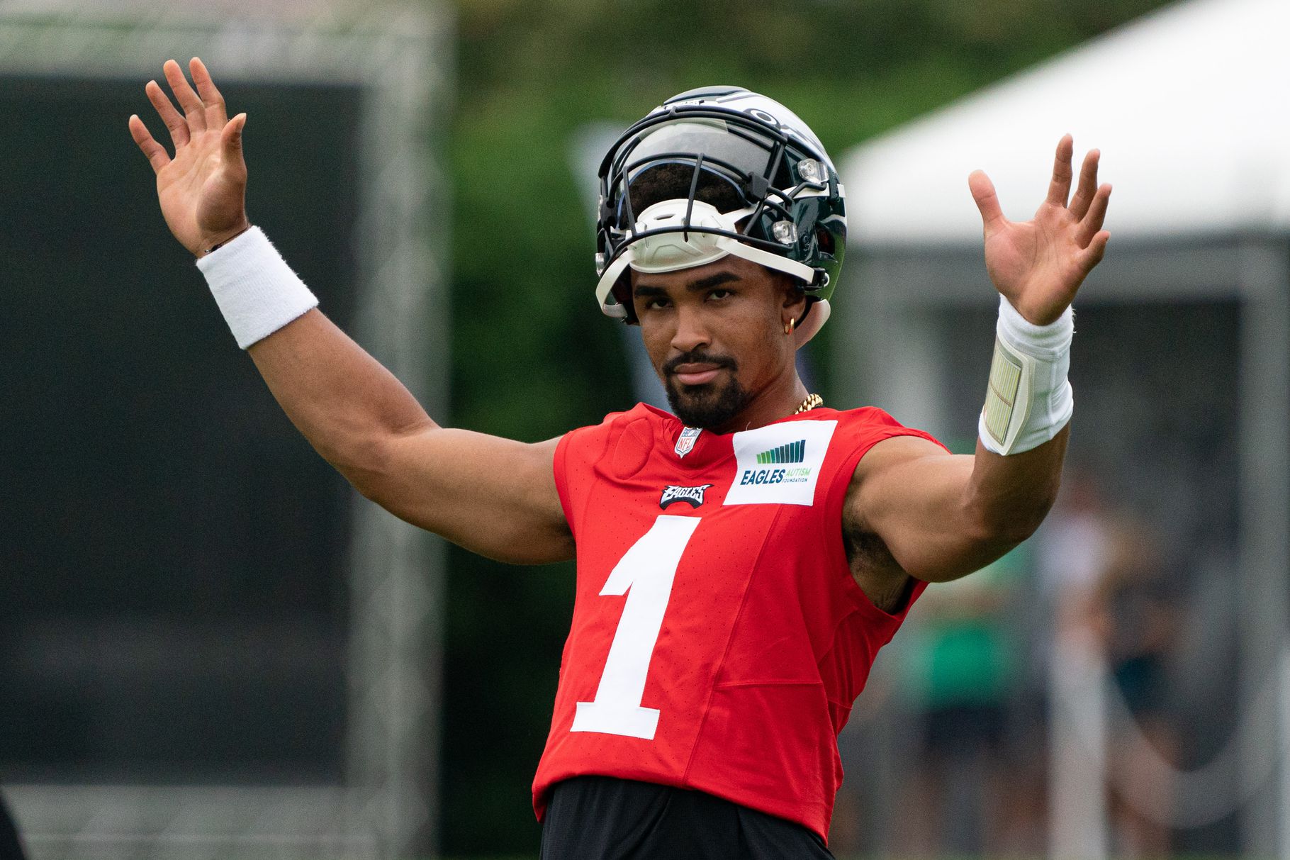 Jalen Hurts Makes His Mentality For 2022 Season Clear - The Spun: What's  Trending In The Sports World Today