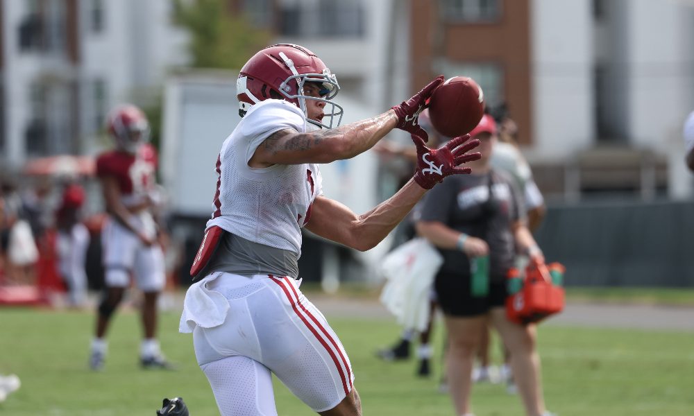 Jermaine Burton makes catch at practice