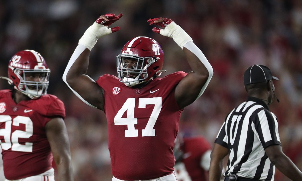 Byron Young pumps up the crowd against Vanderbilt