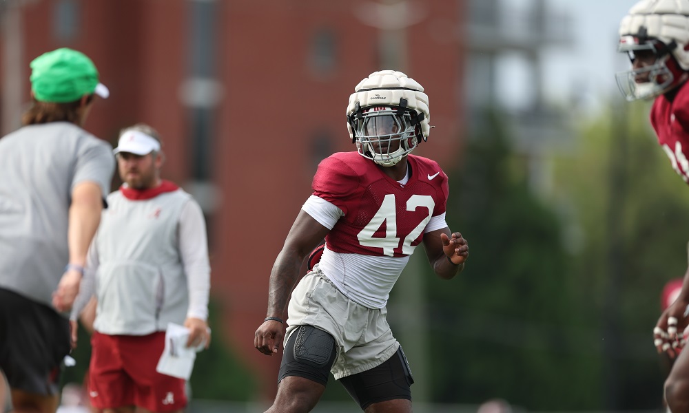 Alabama LB Jaylen Moody (#42) during practice for Texas matchup