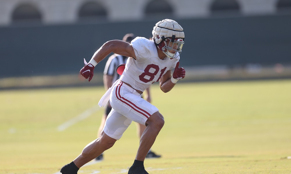 Alabama tight end Cameron Latu (81) runs drills during practice at Thomas-Drew Practice Fields in Tuscaloosa, AL on Tuesday, Oct 11, 2022.