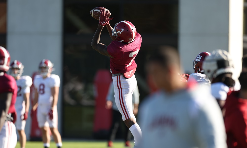 Alabama defensive back Eli Ricks (7) catches the ball during practice at Thomas-Drew Practice Fields in Tuscaloosa, AL on Tuesday, Oct 18, 2022.