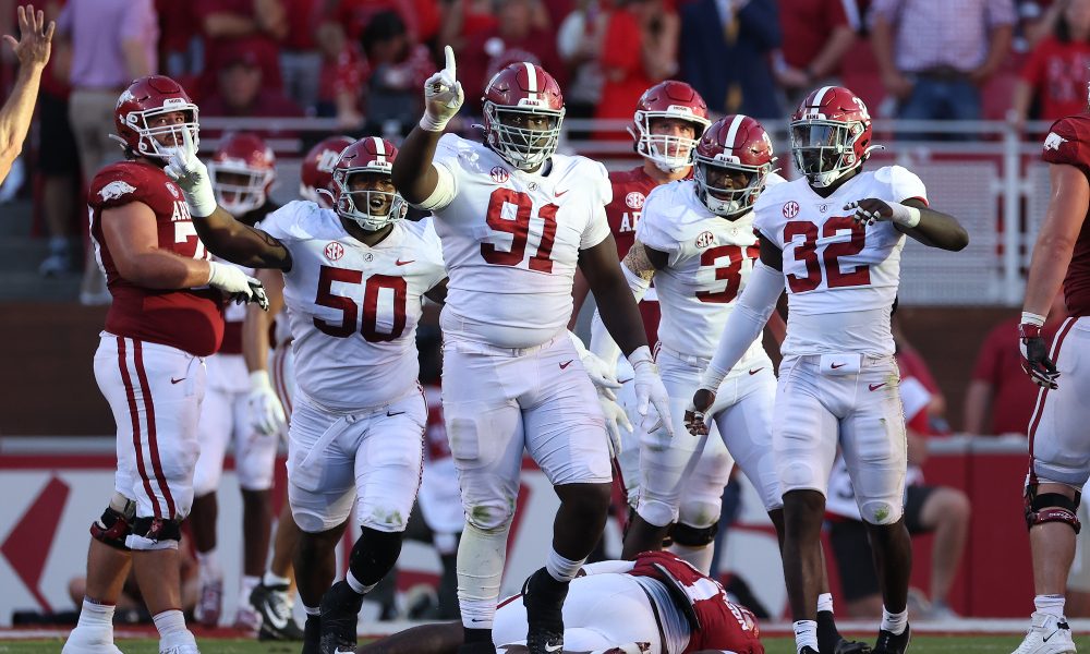 Alabama DL Jehiem Oatis releases statement as he enters transfer portal