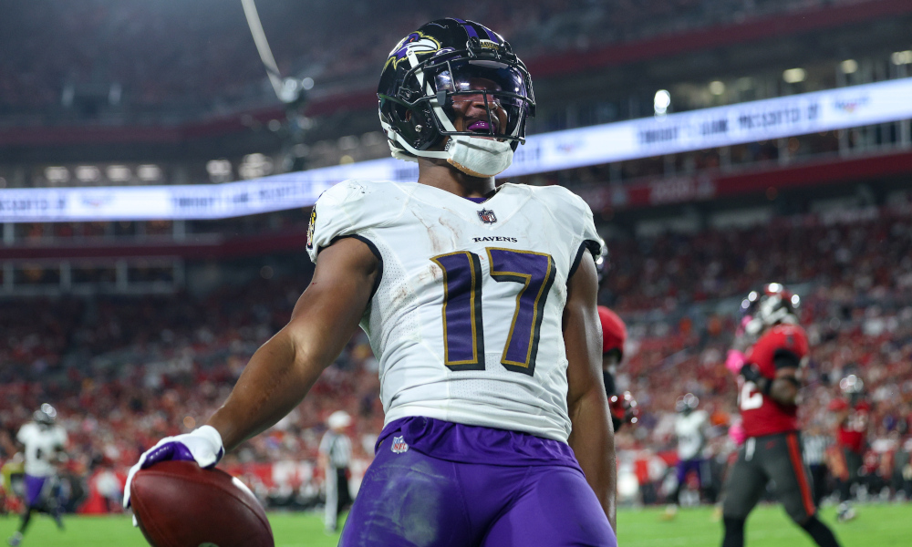 Kenyan Drake (#17) scores a touchdown for Baltimore Ravens in 2022 game against Tampa Buccaneers