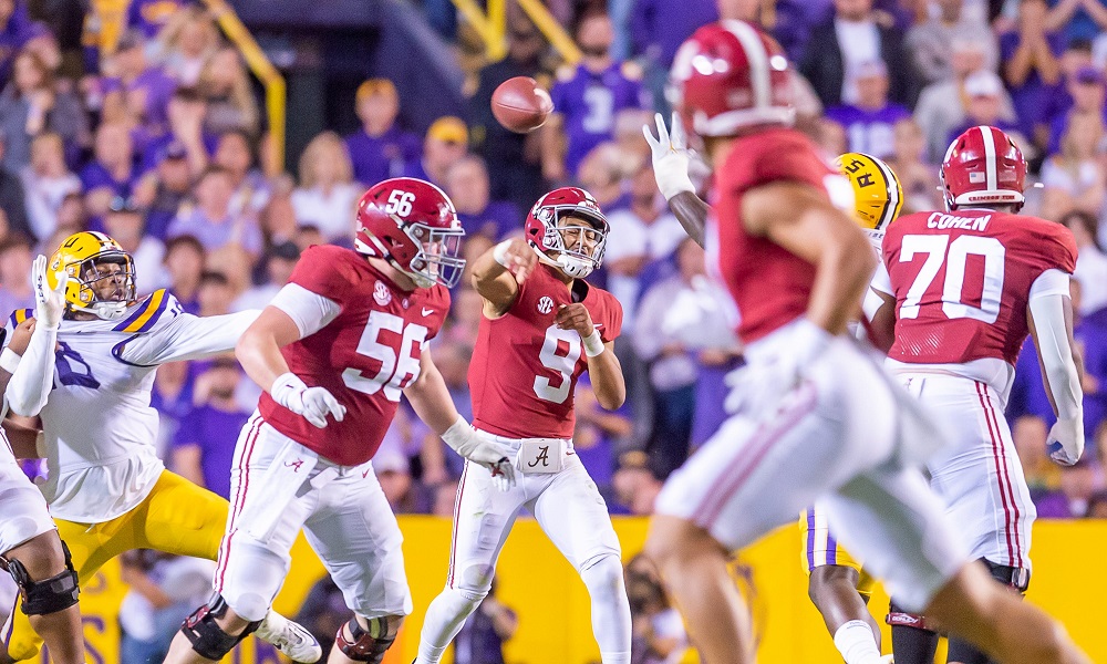 Alabama quarterback Bryce Young throws a pass as the LSU Tigers take down Alabama 32-31 at Tiger Stadium in Baton Rouge, Louisiana,Saturday, Nov. 5, 2022. Lsu Vs Alabama Football 4 2065