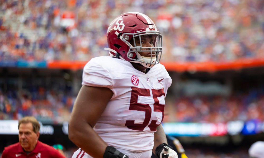 Emil Ekiyor runs onto the field against Florida