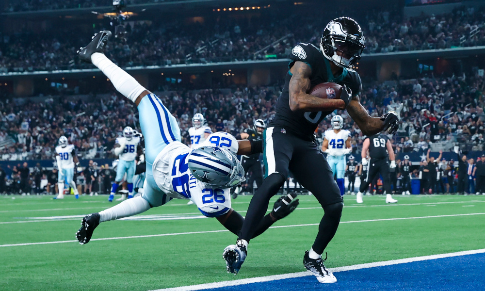 Philadelphia Eagles WR DeVonta Smith (#6) catches a touchdown pass against Dallas Cowboys on Christmas Eve.