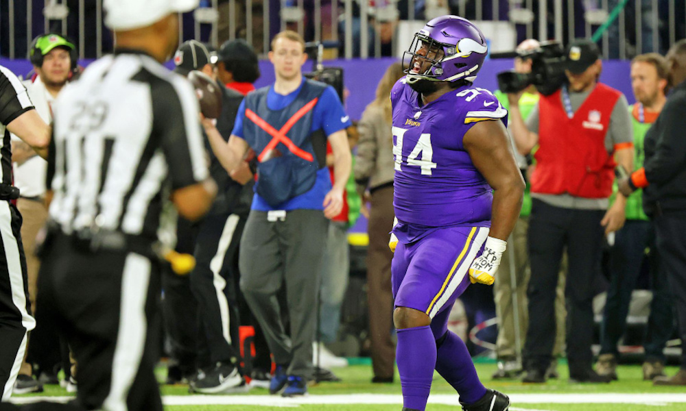 Minnesota Vikings DL Dalvin Tomlinson (#94) during his time with the team.