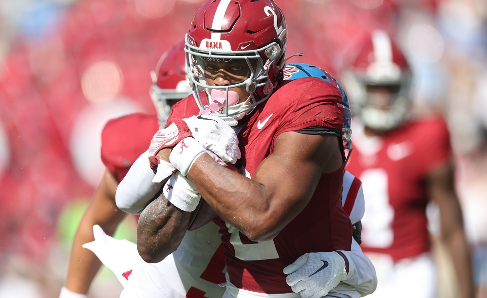 Alabama running back Jase McClellan carries the ball against Ole Miss