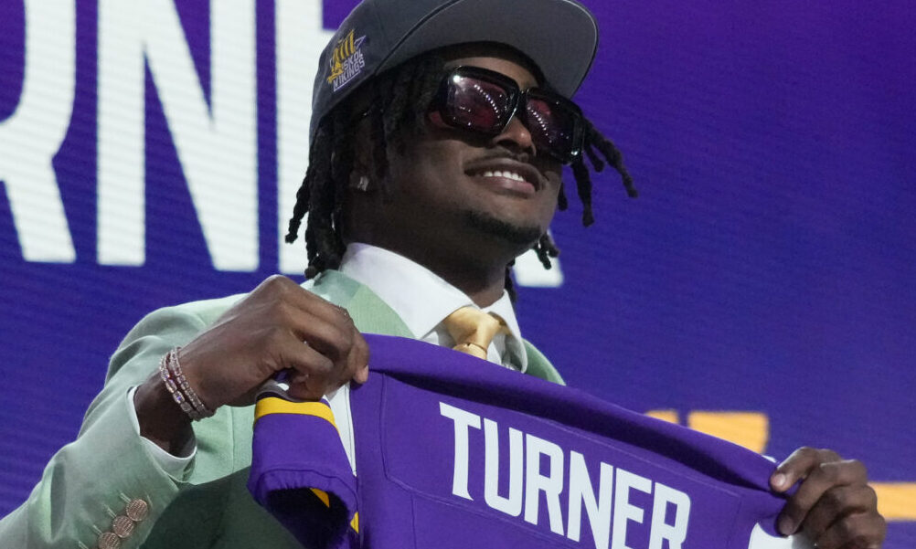 Former Alabama LB Dallas Turner selected by the Minnesota Vikings at No. 17 overall in 2024 NFL Draft.
