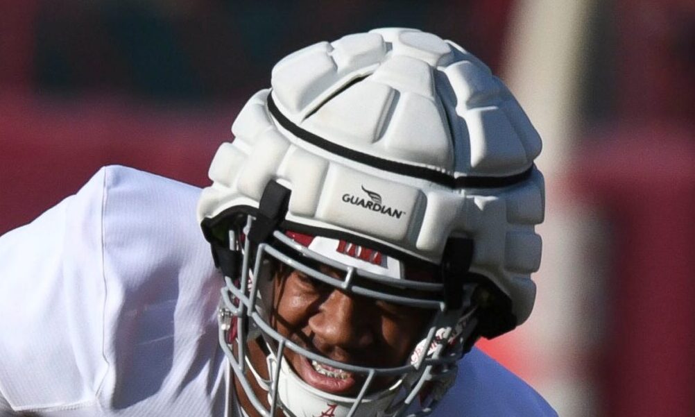 Alabama freshman RB Daniel Hill (#20) going through drills in 2024 spring practice.