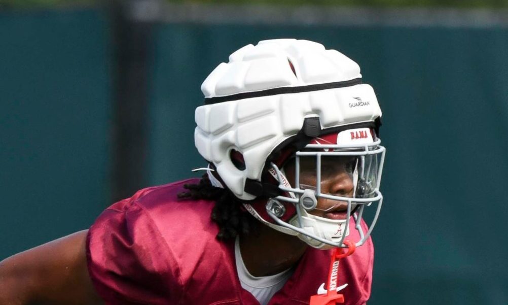 Alabama freshman DB Jaylen Mbakwe (No. 9) working through footwork drills in 2024 Crimson Tide fall camp.