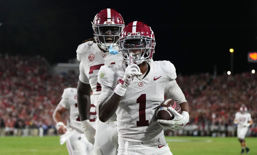 Former Alabama WR Isaiah Horton (No. 1) speaks on why he chose TAMU as transfer school.